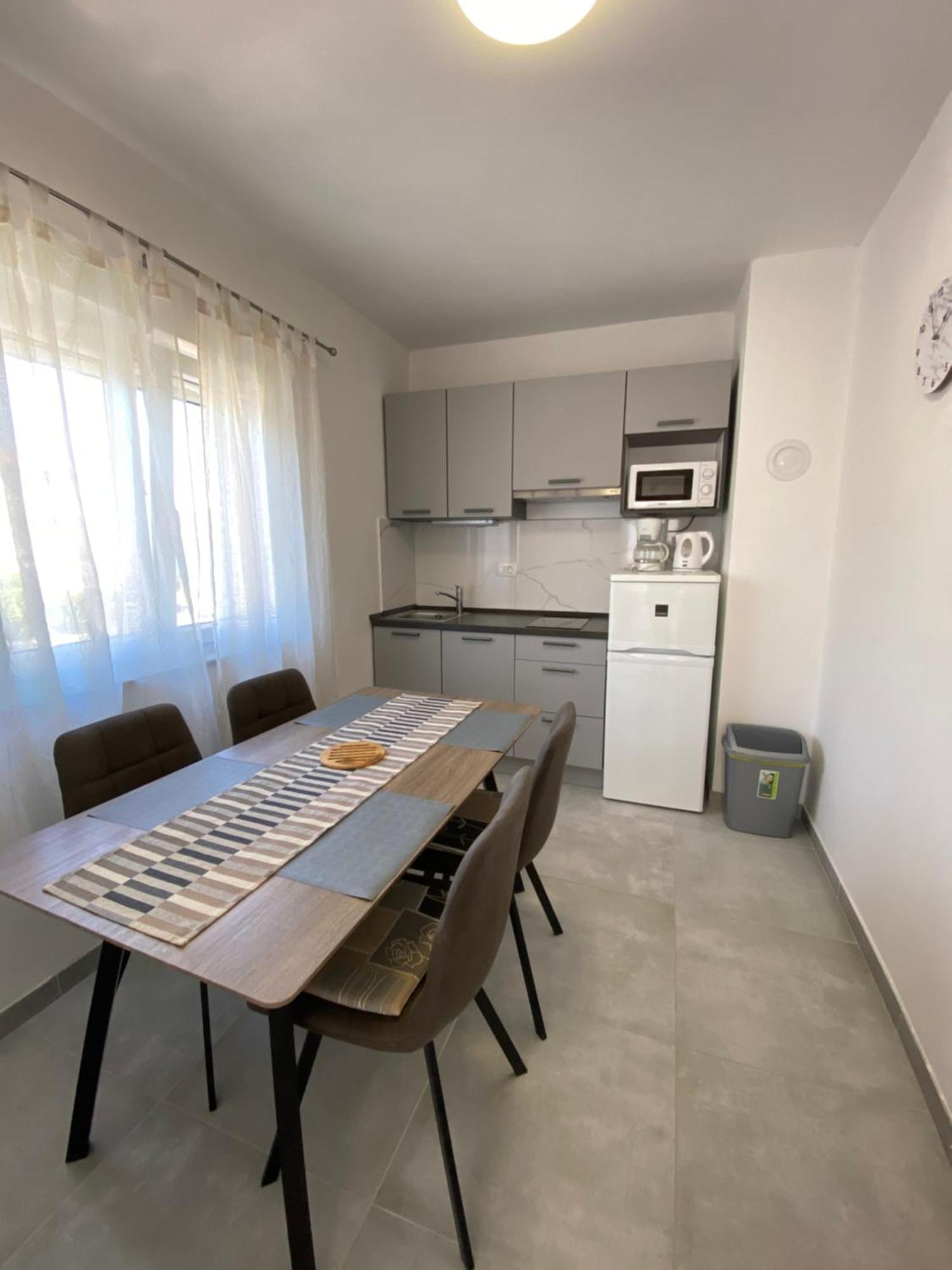 Apartmani Radosav 실로 외부 사진